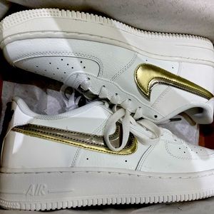 Nike off nior